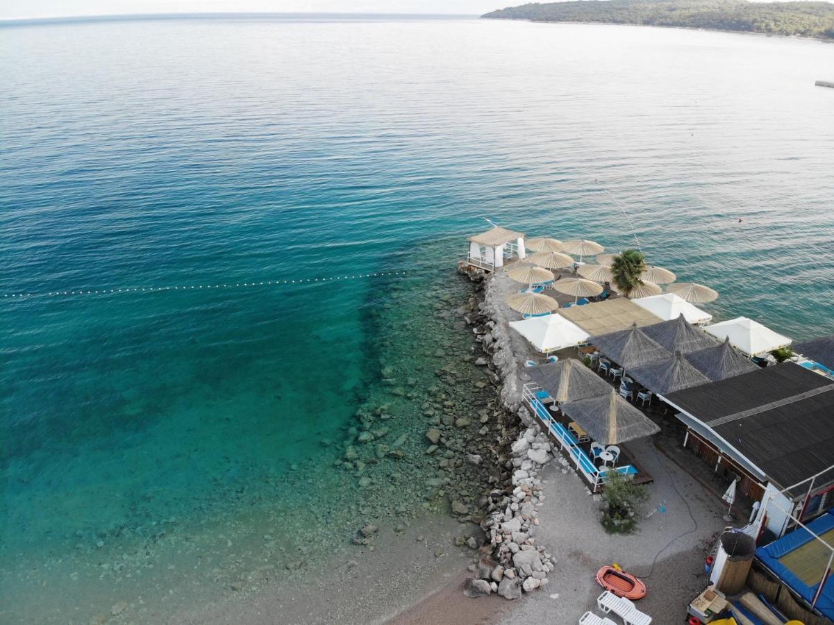 Apartments And Rooms With Parking Space Njivice, Krk - 5458 Dış mekan fotoğraf